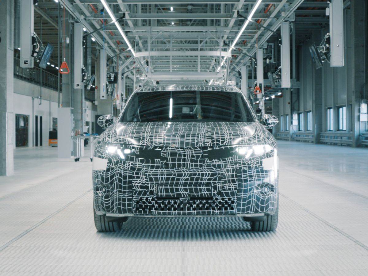 BMW Neue Klasse _ fabrika Debrecin _ proizvodnja _ Foto BMW.jpg BMW Neue Klasse _ fabrika Debrecin _ proizvodnja _ Foto BMW.jpg