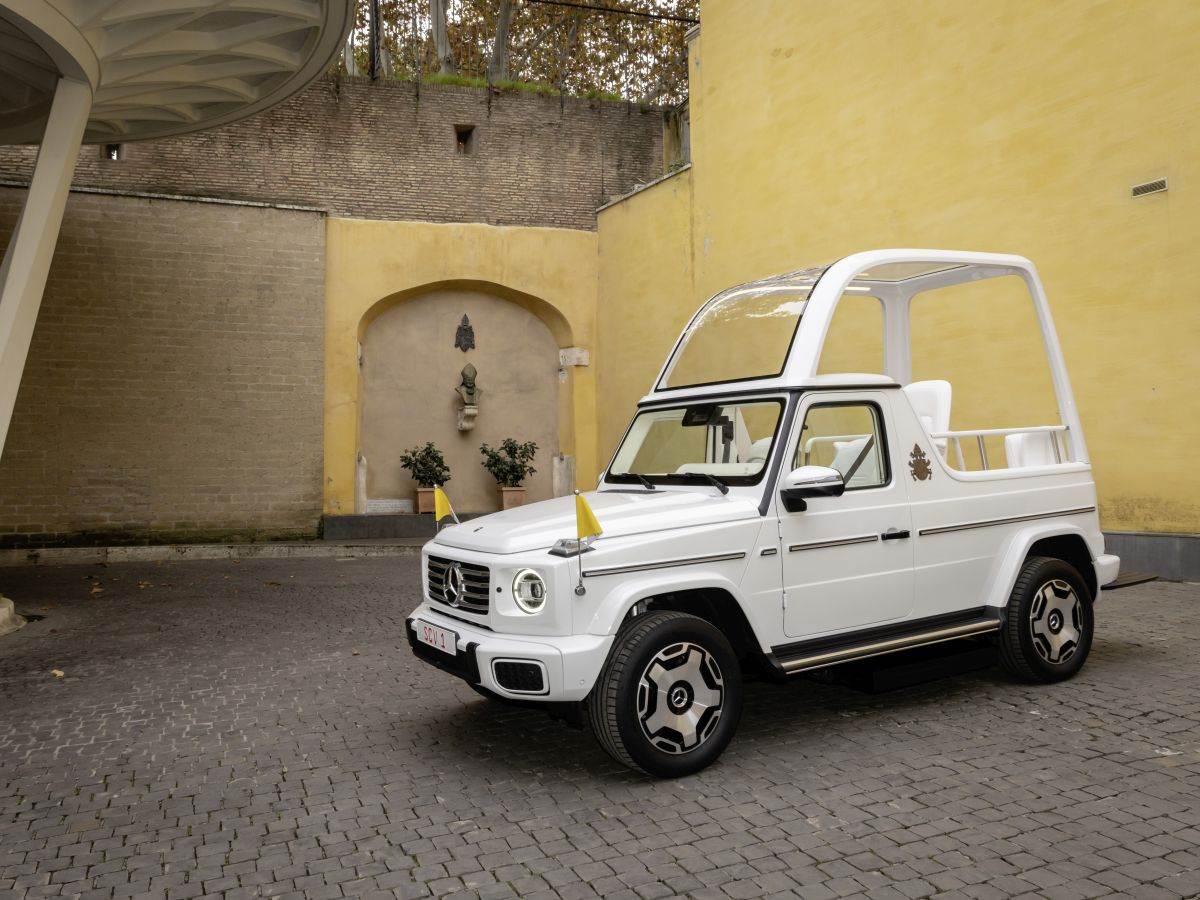  Mercedes-Benz G580 EQ _ prvi električni papomobil _ Foto Mercedes-Benz (10).jpg 