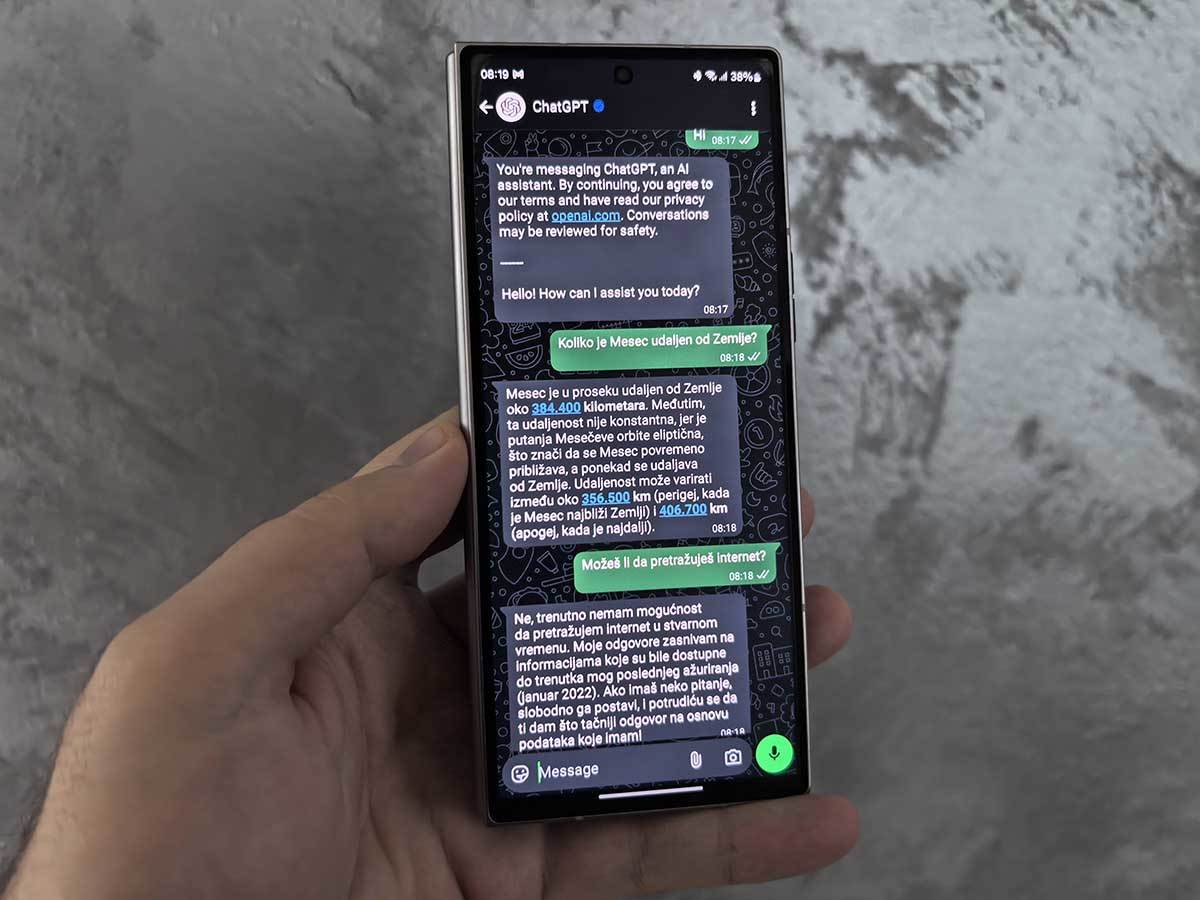 ChatGPT u WhatsApp aplikaciji   ChatGPT u WhatsApp aplikaciji