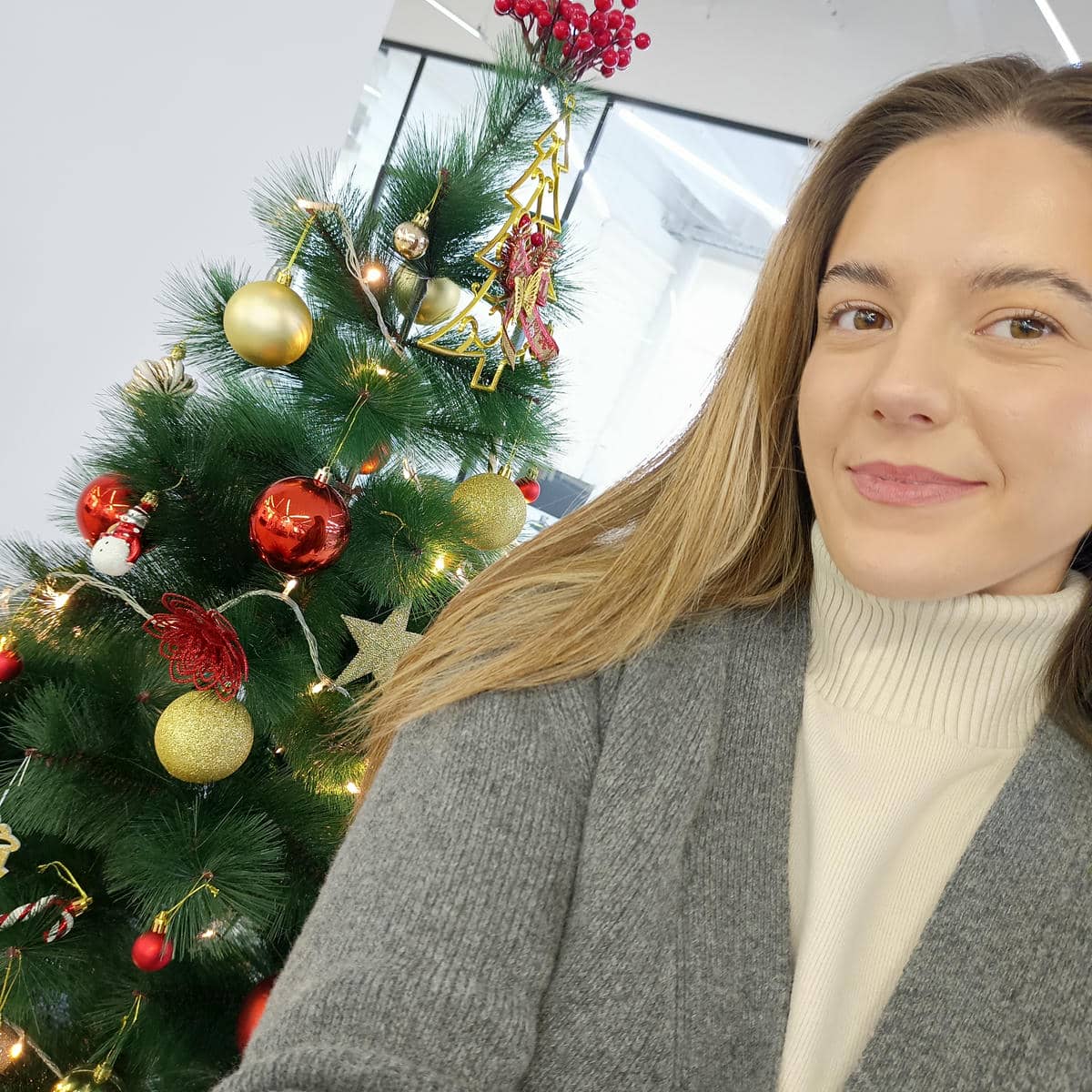 IMG_20241205_133333_669_aod.jpg   IMG_20241205_133333_669_aod.jpg