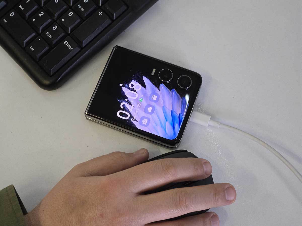 TECNO Phantom V Flip2 baterija i punjenje   TECNO Phantom V Flip2 baterija i punjenje