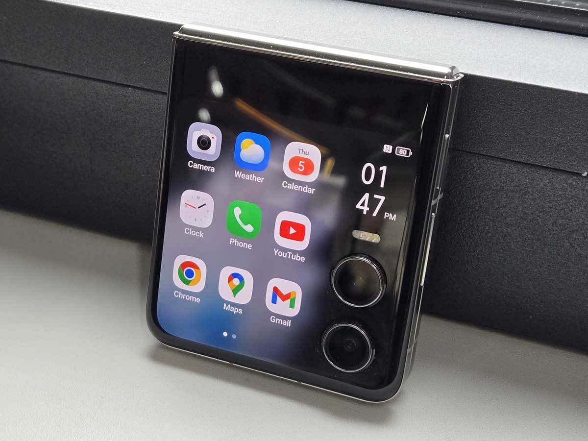 TECNO Phantom V Flip2 dizajn   TECNO Phantom V Flip2 dizajn