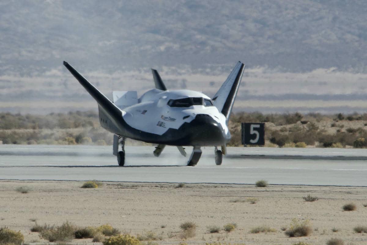  Dream Chaser 2.jpg - NASA / Ken Ulbrich 
