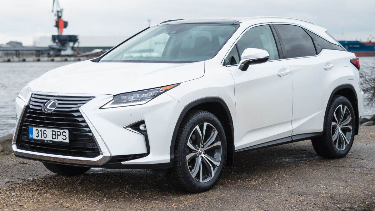 5. Lexus RX _ Foto Wikimedia Kārlis Dambrāns.jpg - Wikimedia / Kārlis Dambrāns   5. Lexus RX _ Foto Wikimedia Kārlis Dambrāns.jpg - Wikimedia / Kārlis Dambrāns