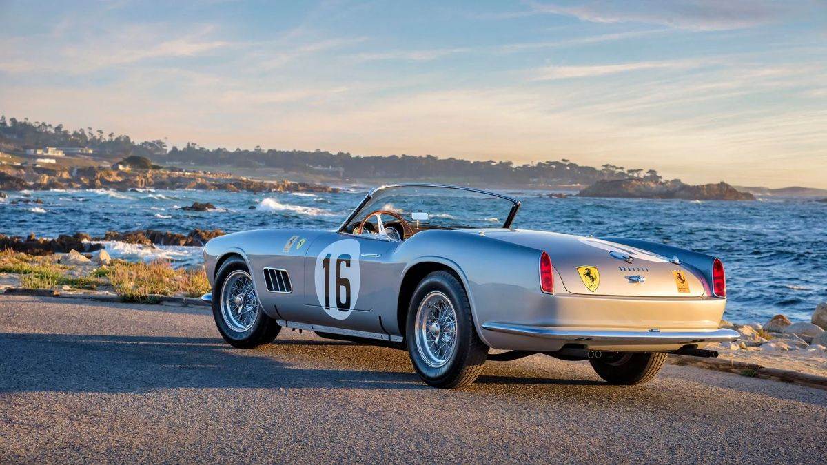 Ferrari 250 GT LWB California Spider Competizione _ 1959. godina _ Foto Broad Arrow Auctions (5).jpg - Broad Arrow Auctions 