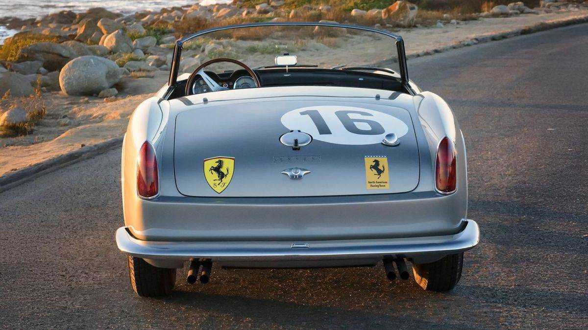  Ferrari 250 GT LWB California Spider Competizione _ 1959. godina _ Foto Broad Arrow Auctions (7).jpg - Broad Arrow Auctions 