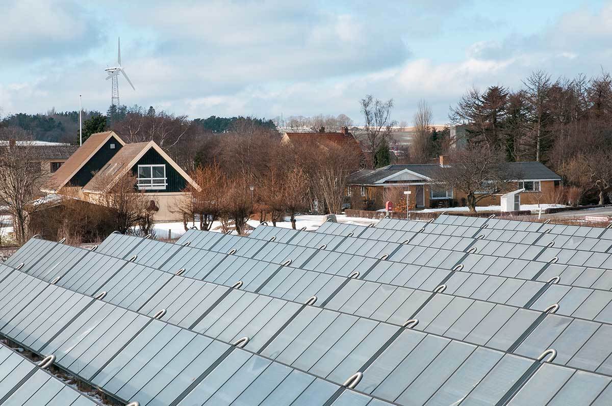 Ostrvo Samso solarni paneli i vetrenjača Ostrvo Samso solarni paneli i vetrenjača