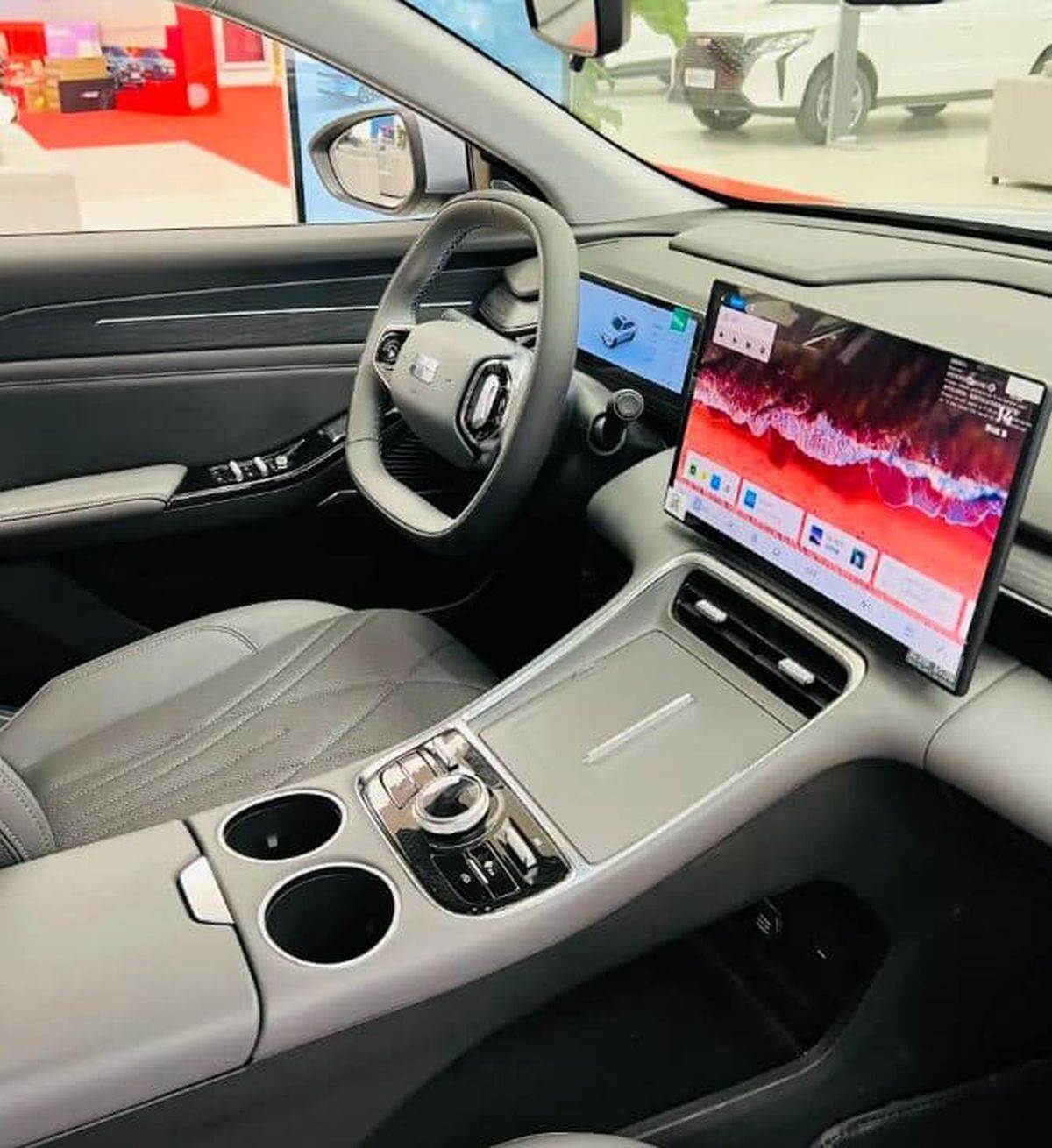 Geely Galaxy L6 EM-i PHEV _ Foto PrintScreen CarNewsChina (3).jpg   Geely Galaxy L6 EM-i PHEV _ Foto PrintScreen CarNewsChina (3).jpg