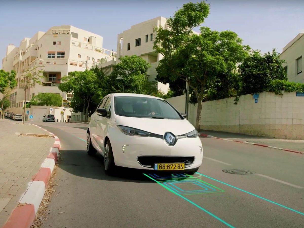 Električni automobil _ punjenje u pokretu _ Foto YouTube oren ezer.jpg   Električni automobil _ punjenje u pokretu _ Foto YouTube oren ezer.jpg