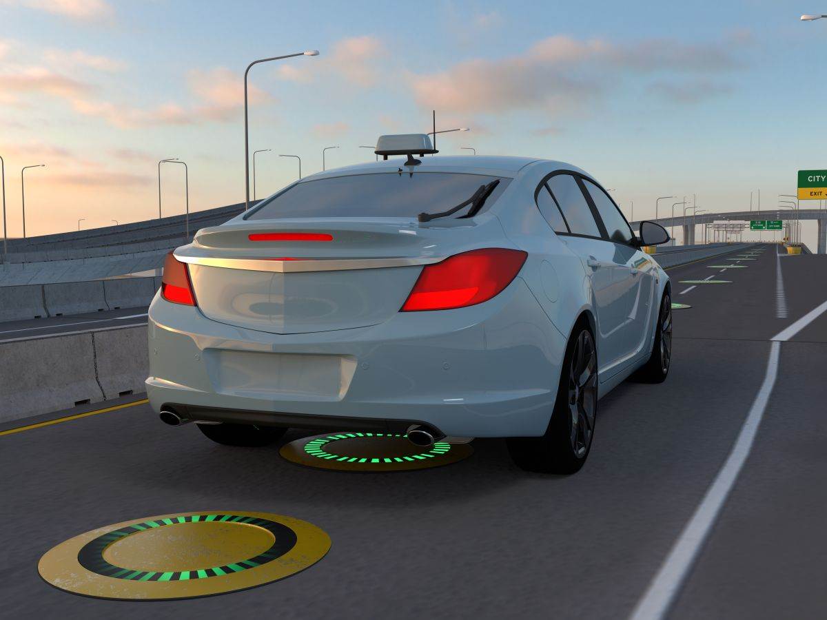 Električni automobil _ punjenje u pokretu _ Foto Shutterstock.jpg   Električni automobil _ punjenje u pokretu _ Foto Shutterstock.jpg