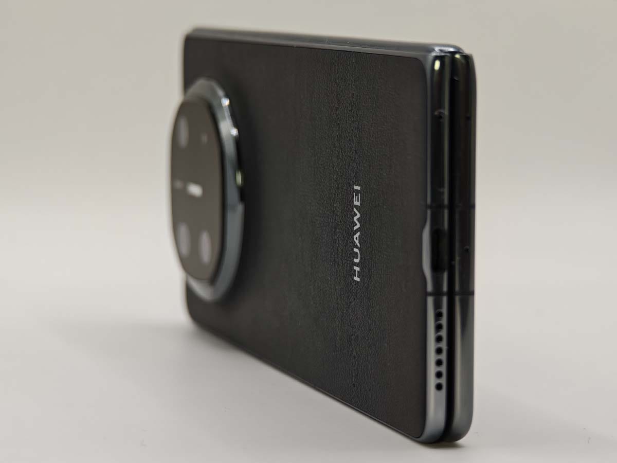 Huawei Mate X6 dizajn 6.jpg   Huawei Mate X6 dizajn 6.jpg