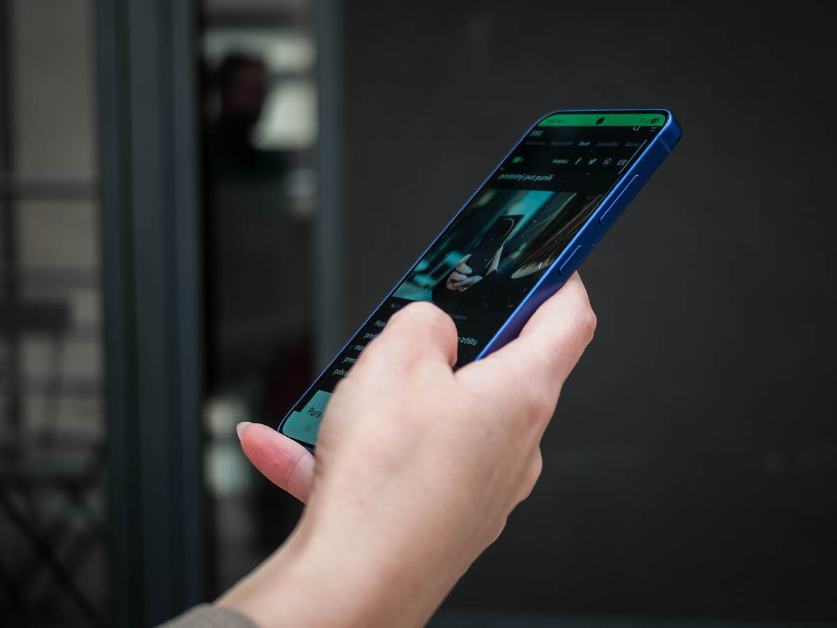  Samsung Galaxy S25 14.jpg - Stefan Stojanović 