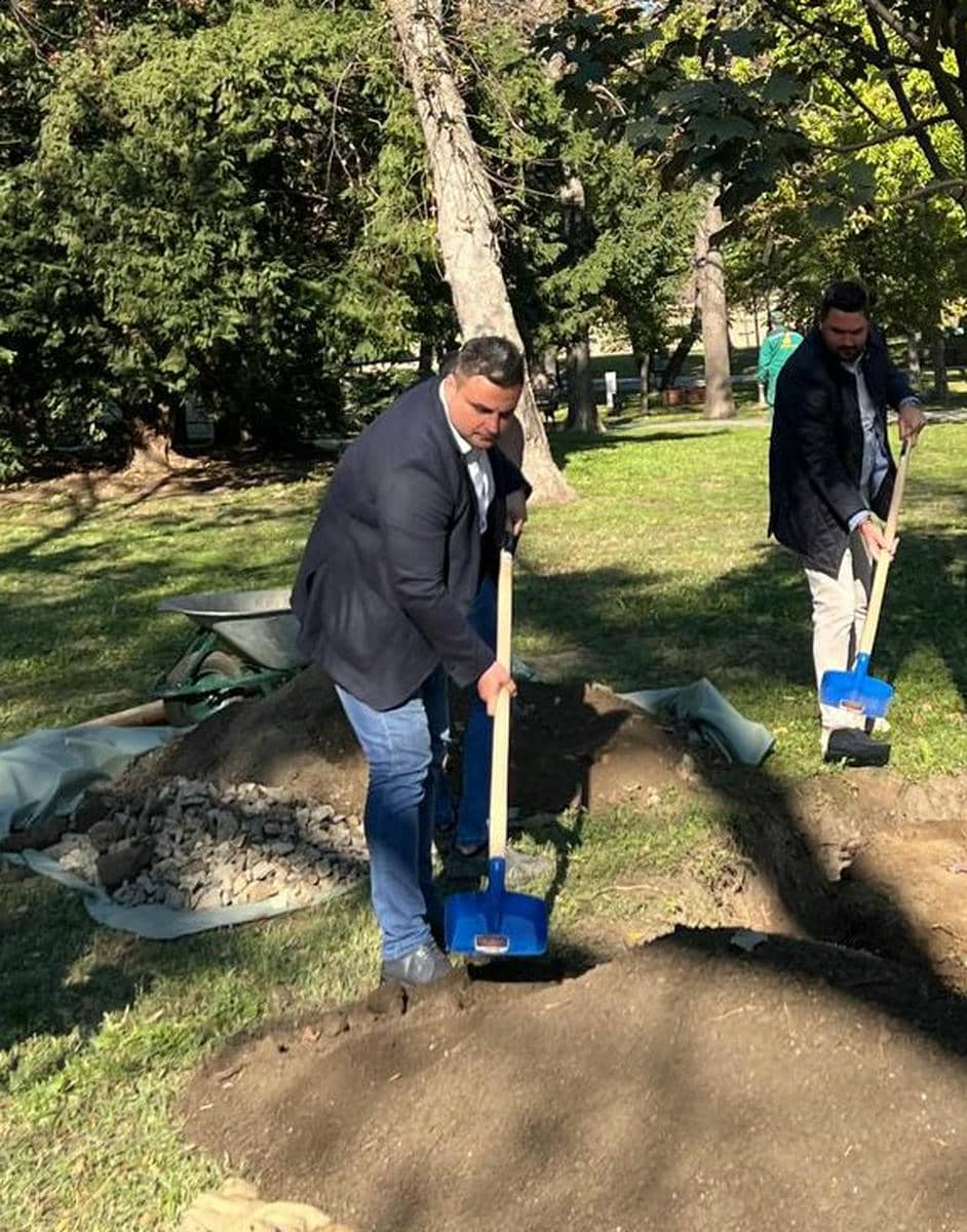 Dušan Tojagić   Dušan Tojagić