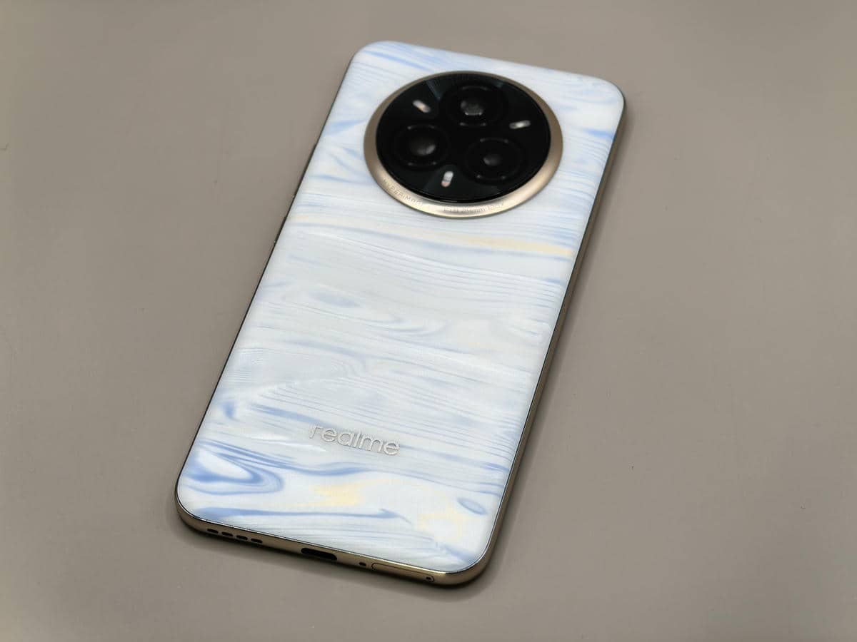 realme 14 Pro+ promena boje realme 14 Pro+ promena boje