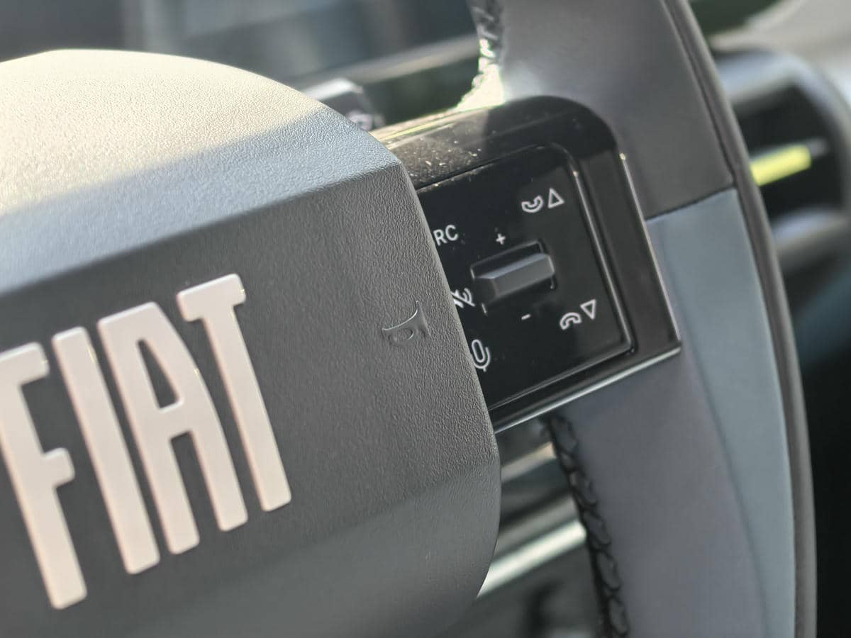  Fiat Grande Panda sajam 16.jpg - SmartLife / Ilija Baošić 