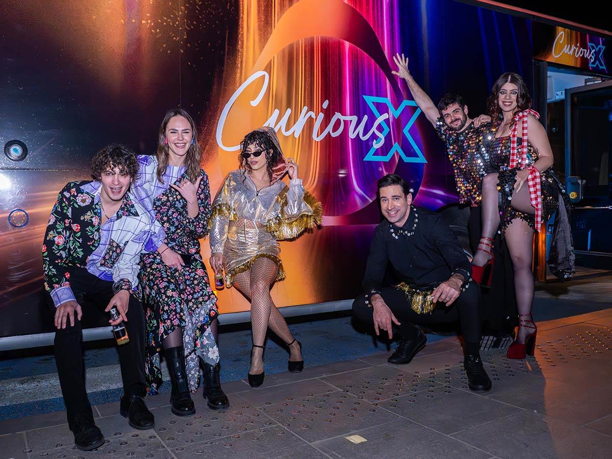 Curious X glasanje   Curious X glasanje