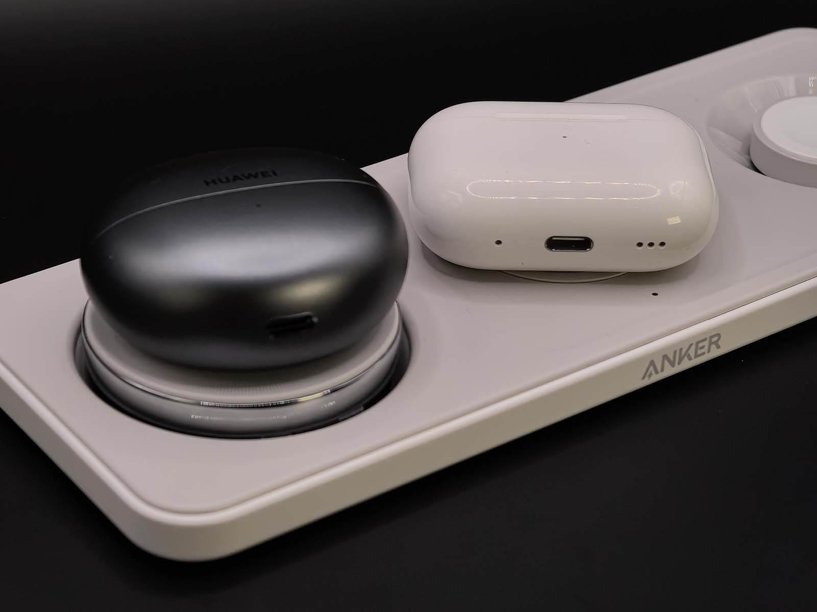 Anker MagGo Wireless Charging Station 3 in 1 bežične slušalice   Anker MagGo Wireless Charging Station 3 in 1 bežične slušalice