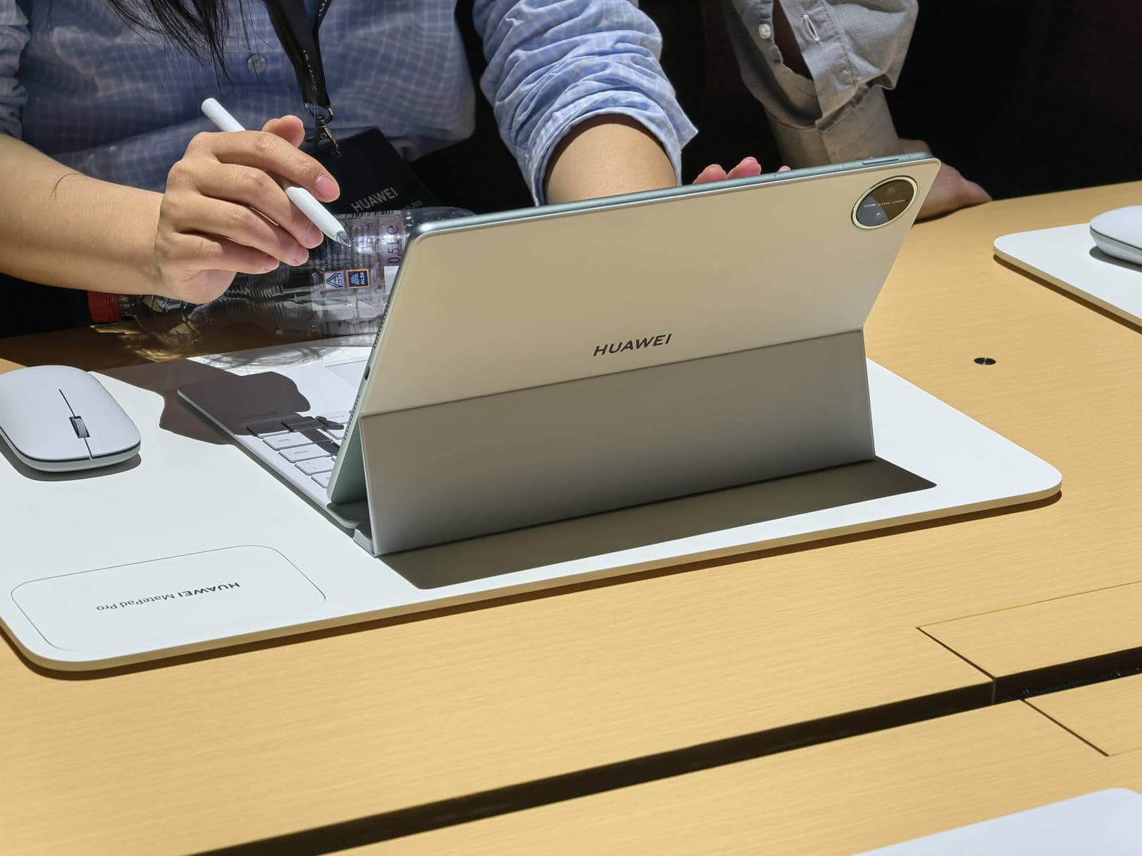 Huawei MatePad Pro 12.2 slika 4.jpg - Ilija Baošić   Huawei MatePad Pro 12.2 slika 4.jpg - Ilija Baošić
