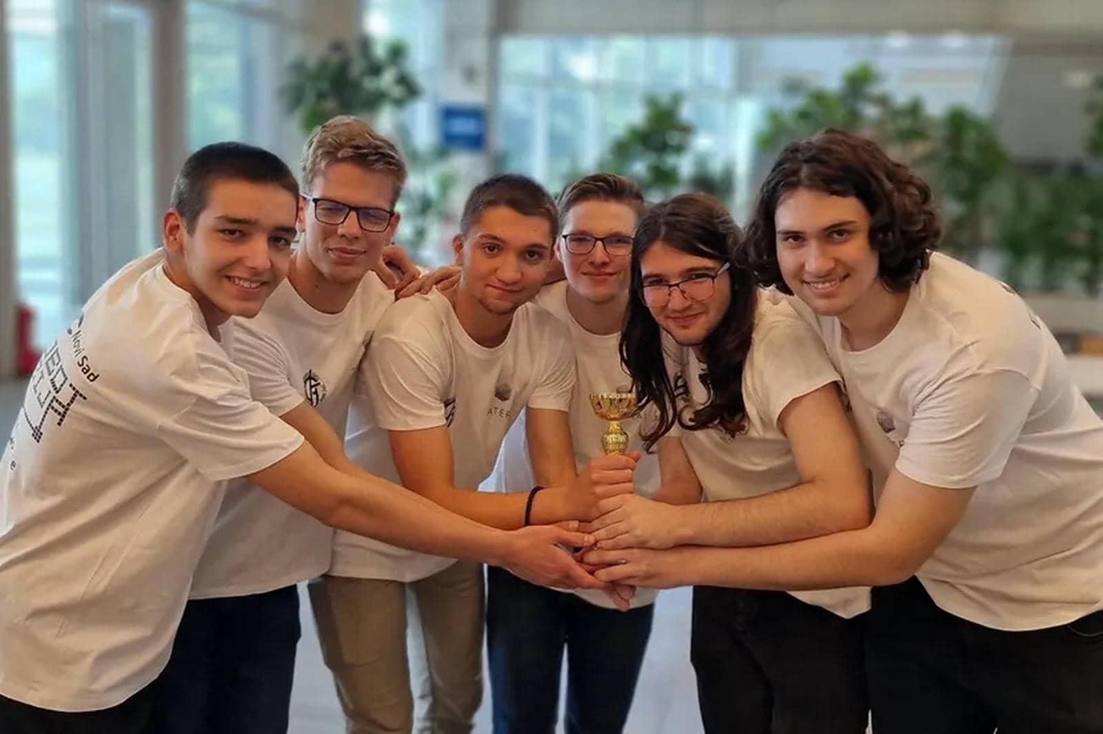 Teslino Jaje srednjoškolci   Teslino Jaje srednjoškolci