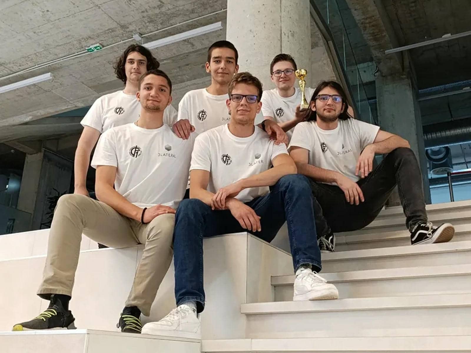 Teslino Jaje srednjoškolci iz Beograda   Teslino Jaje srednjoškolci iz Beograda