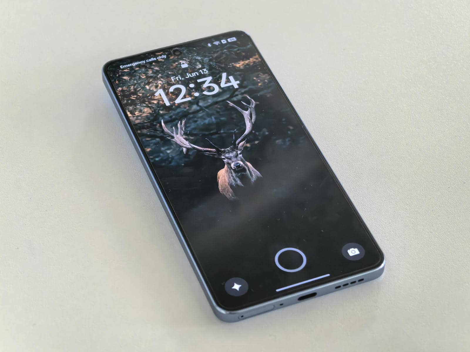 realme GT 7 i GT 7T zaključani ekran   realme GT 7 i GT 7T zaključani ekran