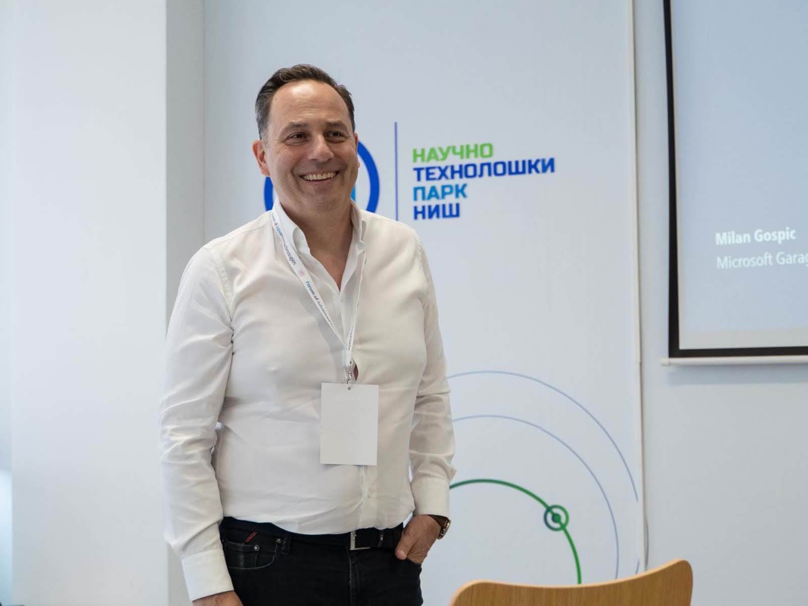 Predstavljen Microsoft Garage Serbia na Forumu naprednih tehnologija u Nišu   Predstavljen Microsoft Garage Serbia na Forumu naprednih tehnologija u Nišu