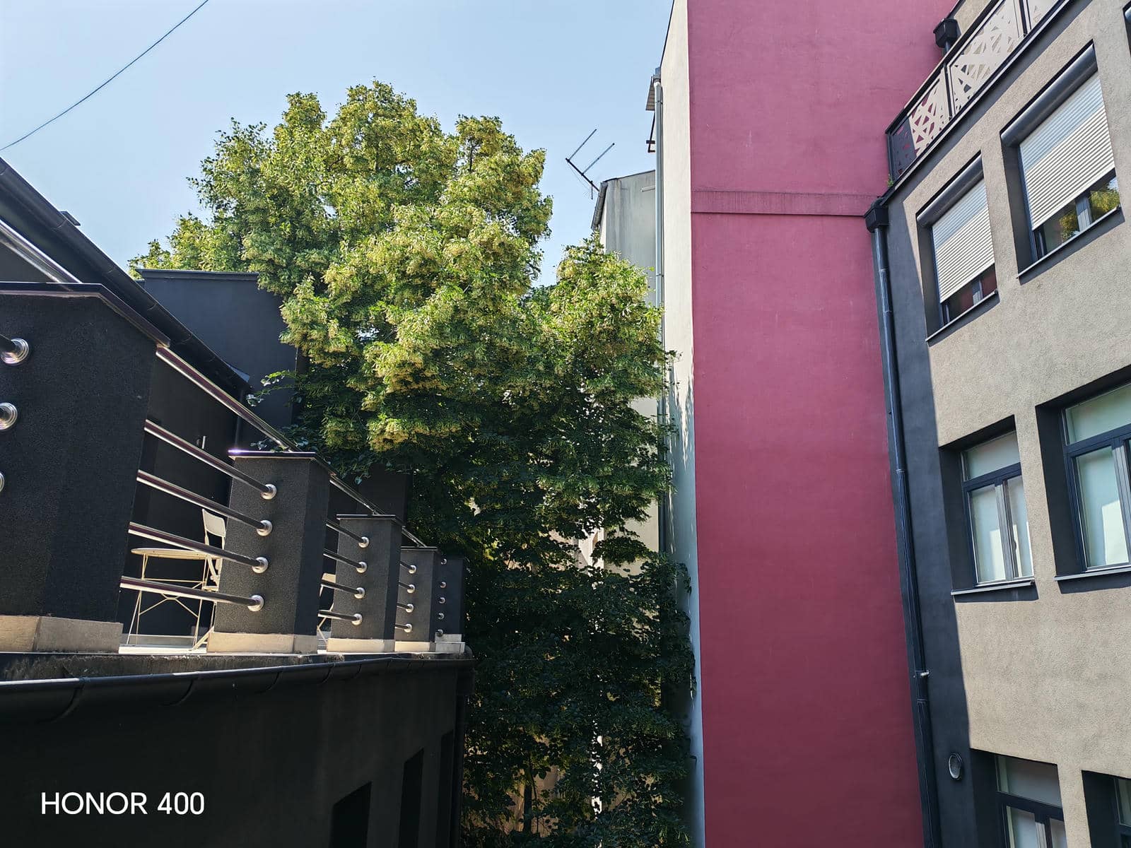 HONOR 400 test kamere slika 21.jpg - Ilija Baošić   HONOR 400 test kamere slika 21.jpg - Ilija Baošić