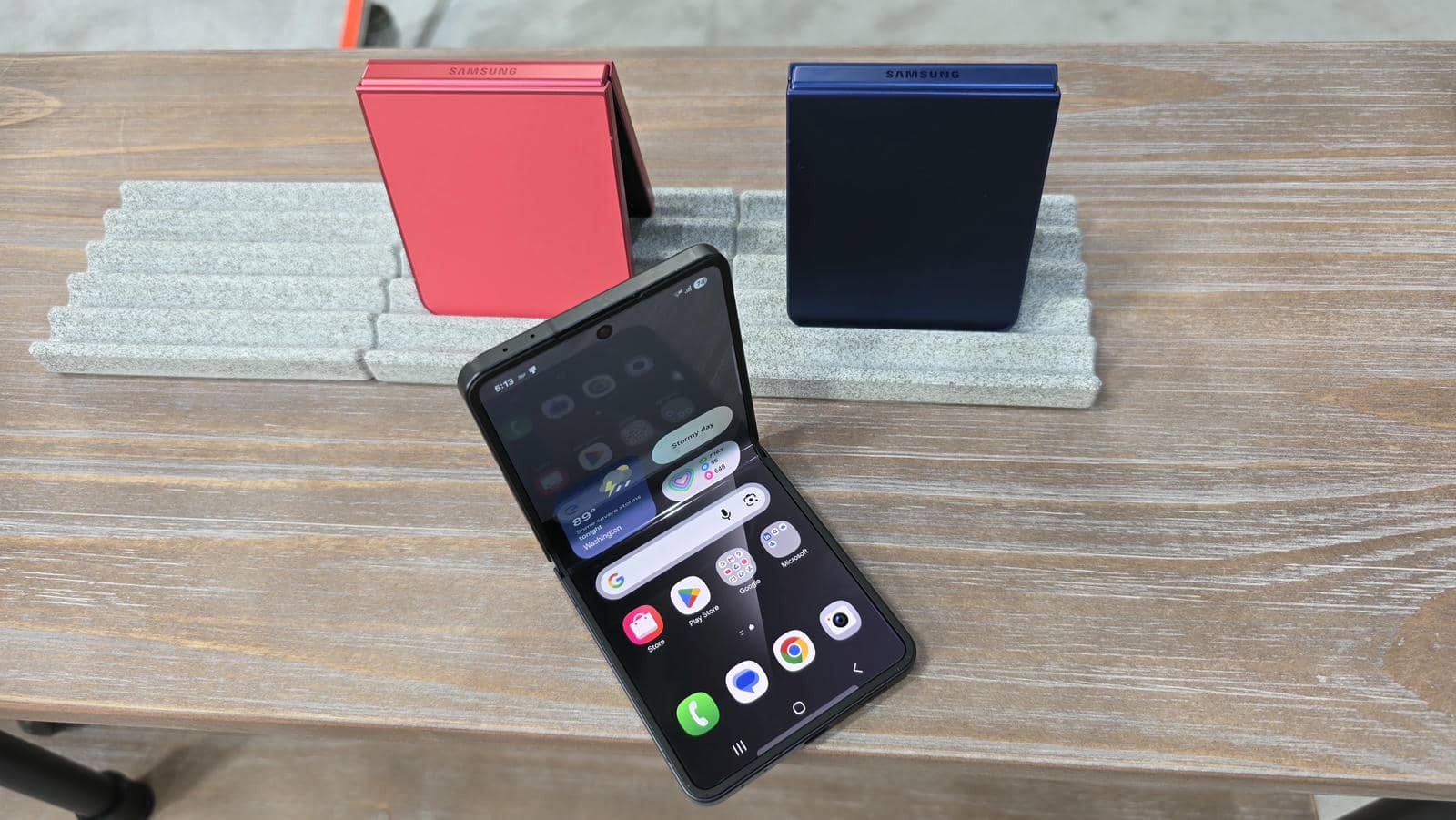  Samsung Galaxy Z Flip7 dizajn uživo 1.jpg - Smartlife 