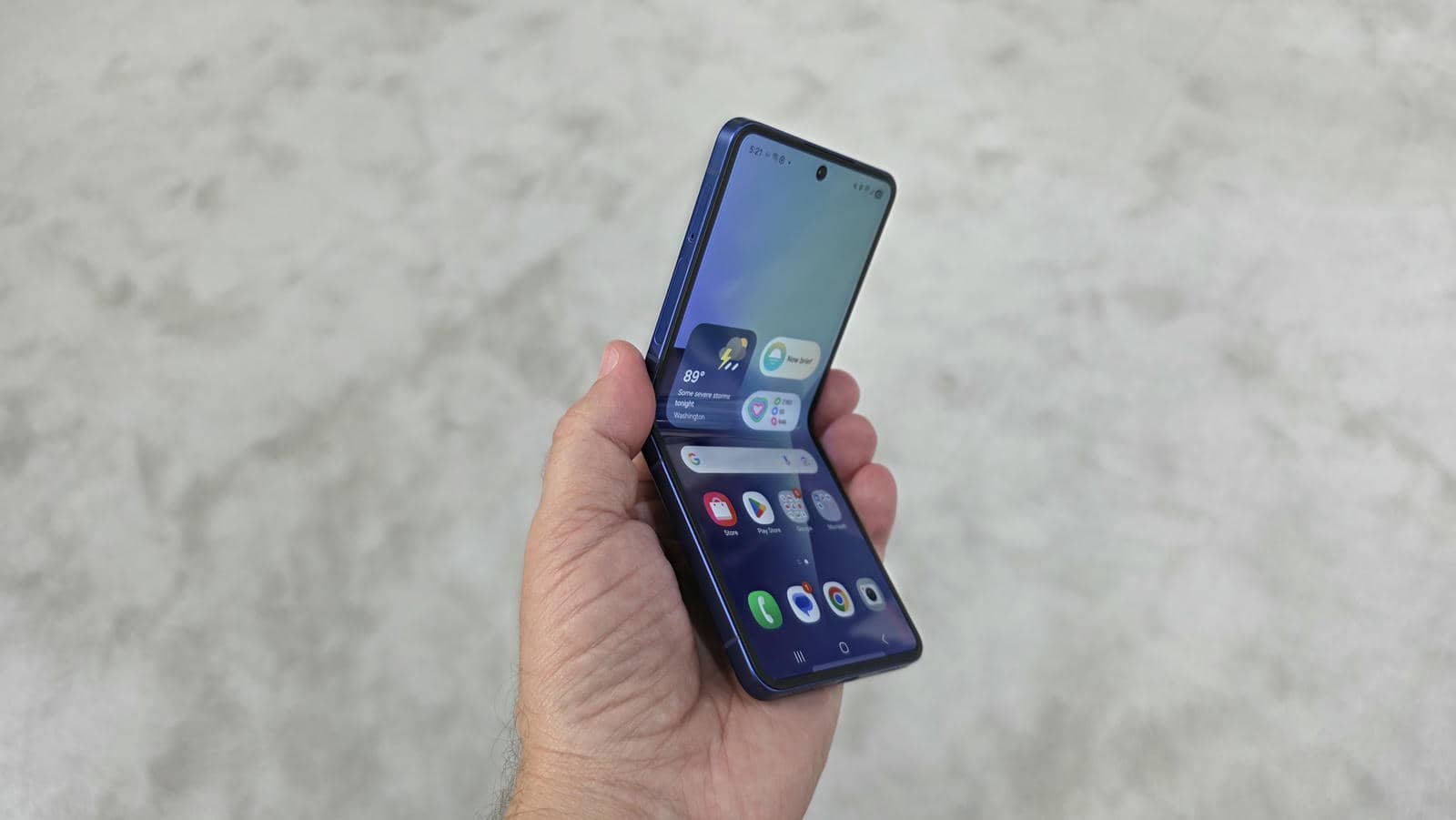  Samsung Galaxy Z Flip7 dizajn uživo 5.jpg - Smartlife 