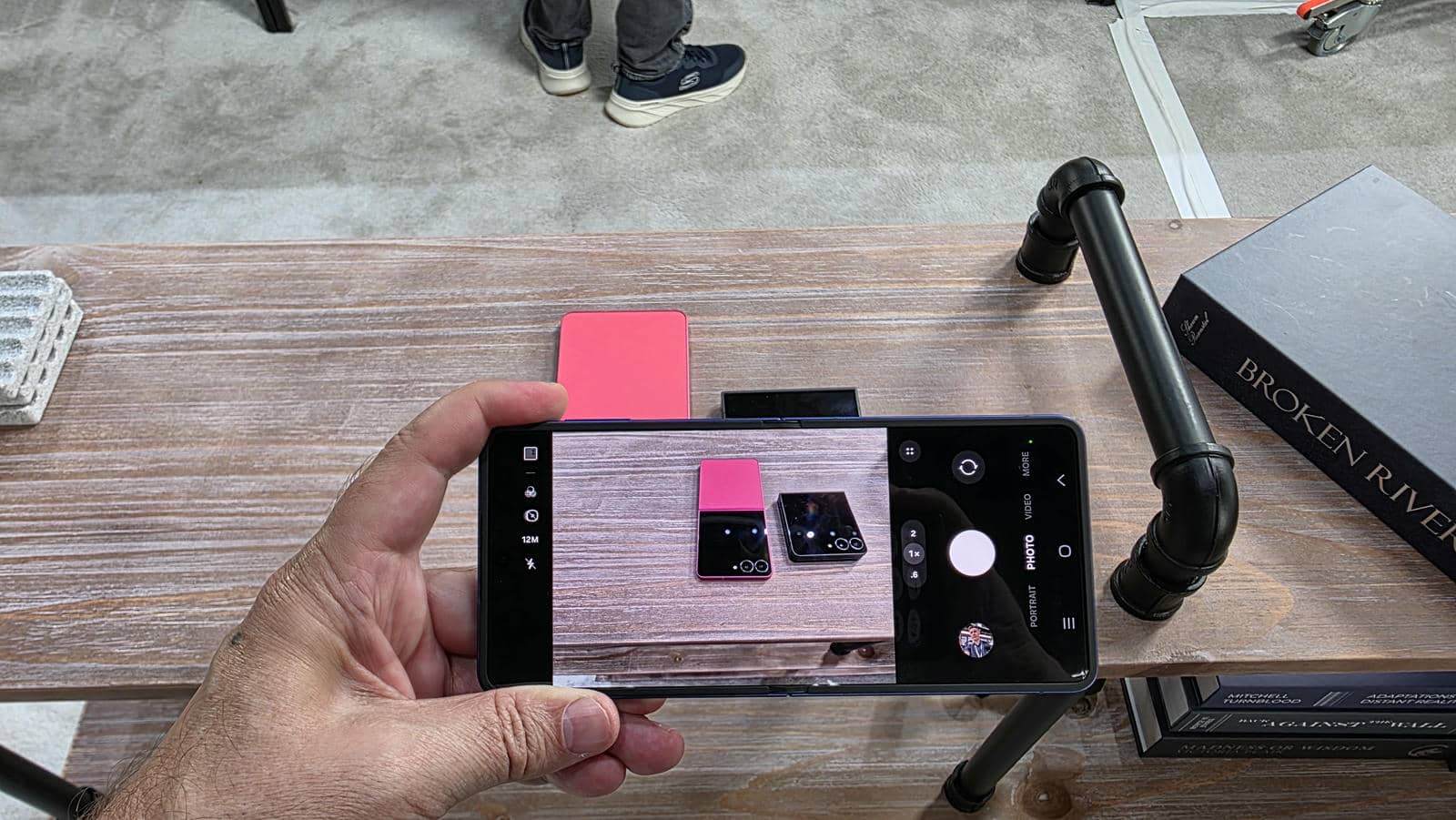 Samsung Galaxy Z Flip7 dizajn uživo 7.jpg - Smartlife   Samsung Galaxy Z Flip7 dizajn uživo 7.jpg - Smartlife