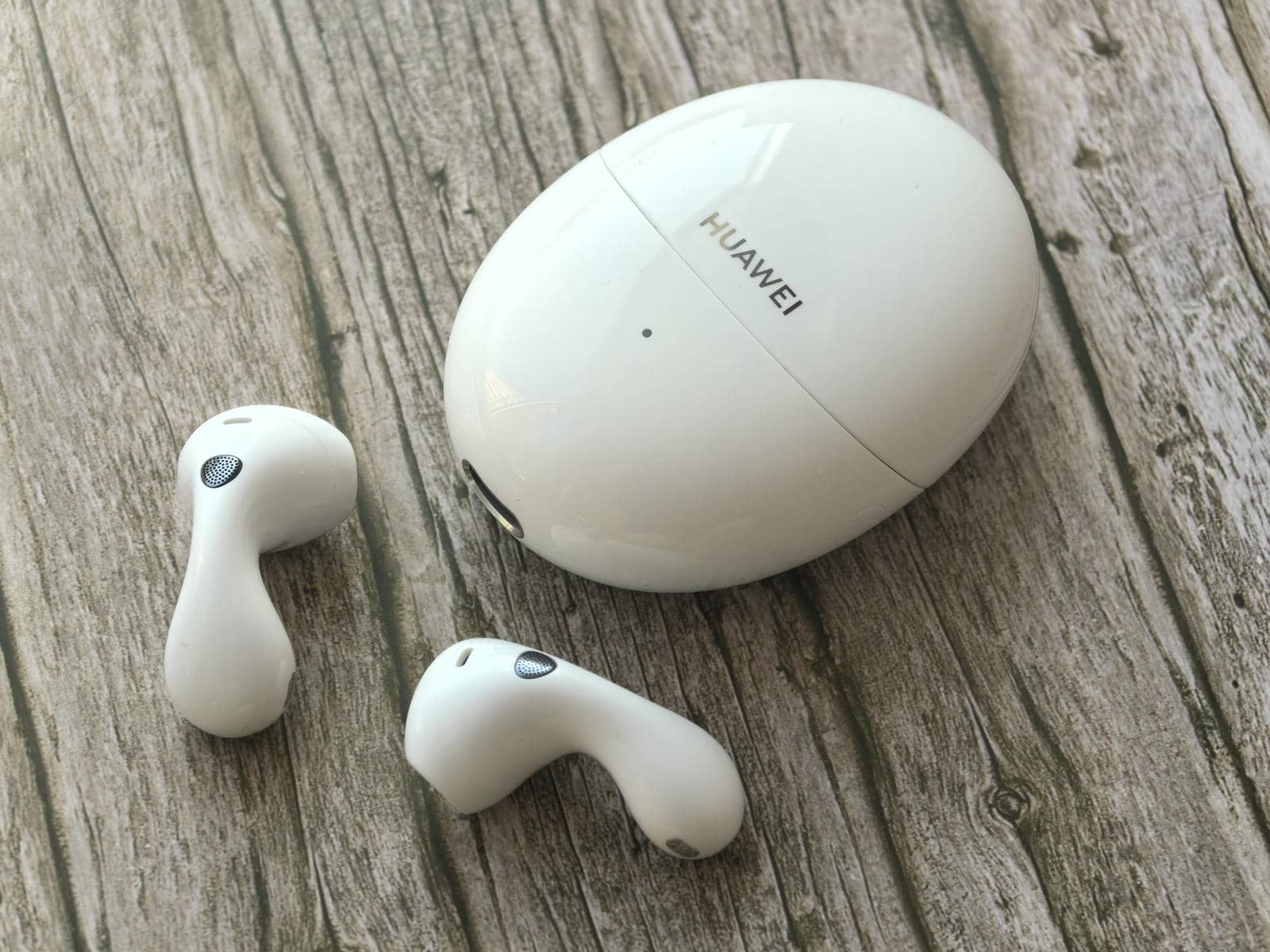  Huawei FreeBuds 6 