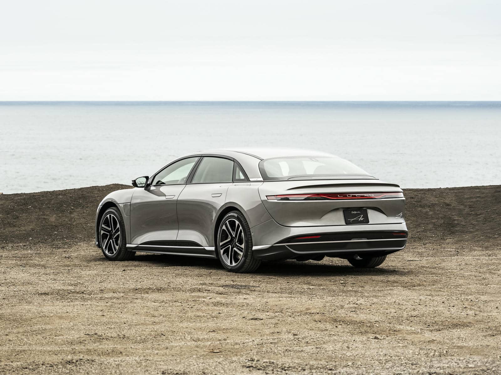  LM25-0147_MY26_DSCF1579_V3.jpg - Lucid Motors 