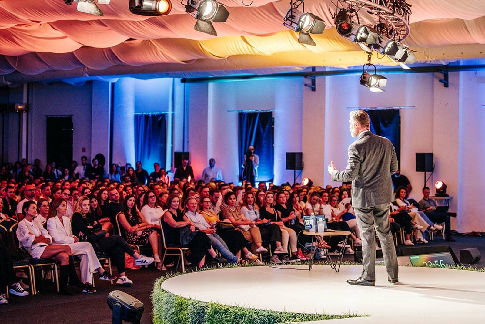 Weekend.17 (2).jpg - Promo   Weekend.17 (2).jpg - Promo