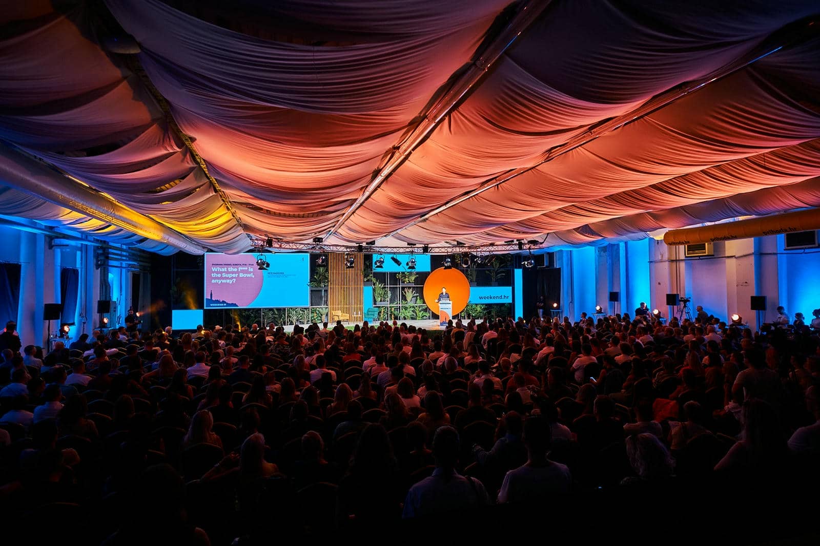  Weekend.17 (3).jpg - Promo 