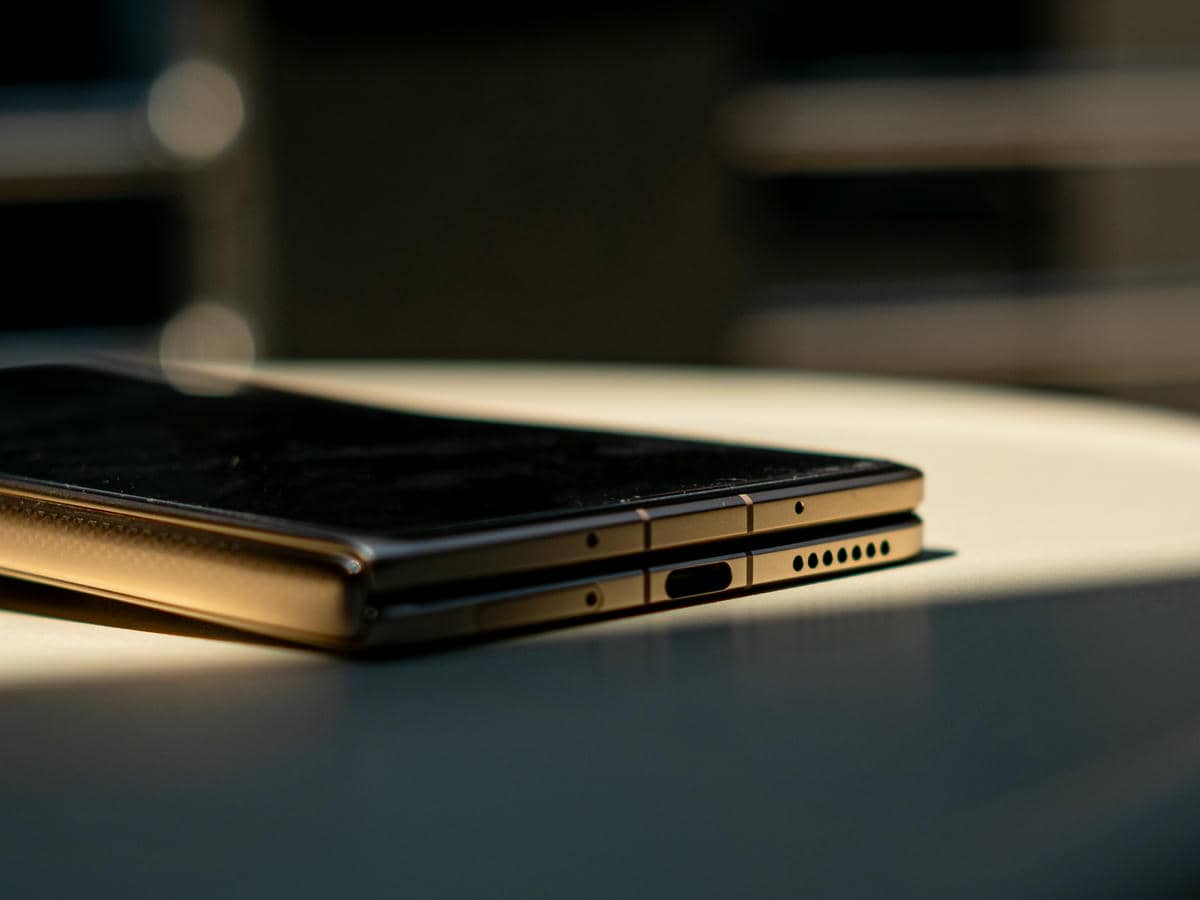 HONOR Magic V5 baterija i punjenje HONOR Magic V5 baterija i punjenje
