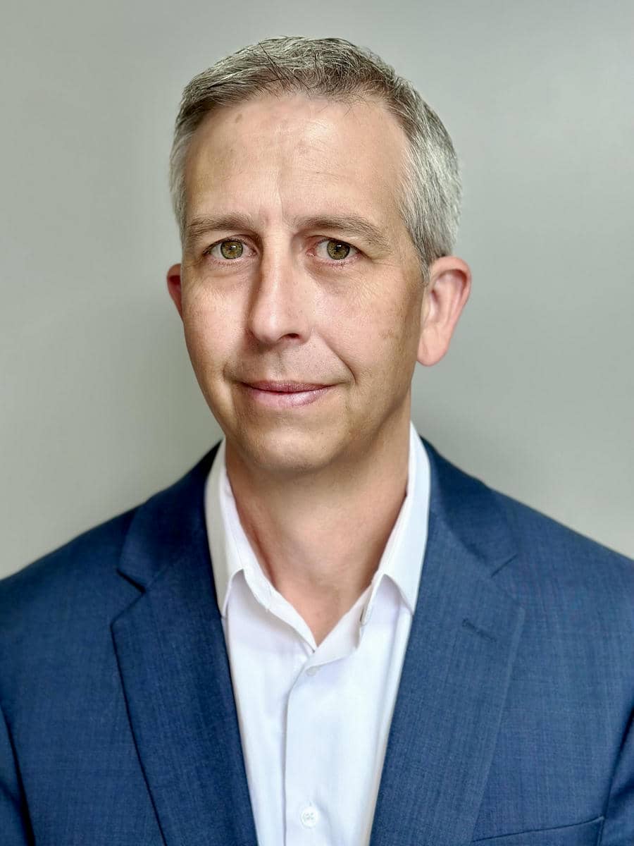 2 Michael Boyd, Former Assistant Treasurer, Apple Inc. 15.24.16.jpg - Promo   2 Michael Boyd, Former Assistant Treasurer, Apple Inc. 15.24.16.jpg - Promo