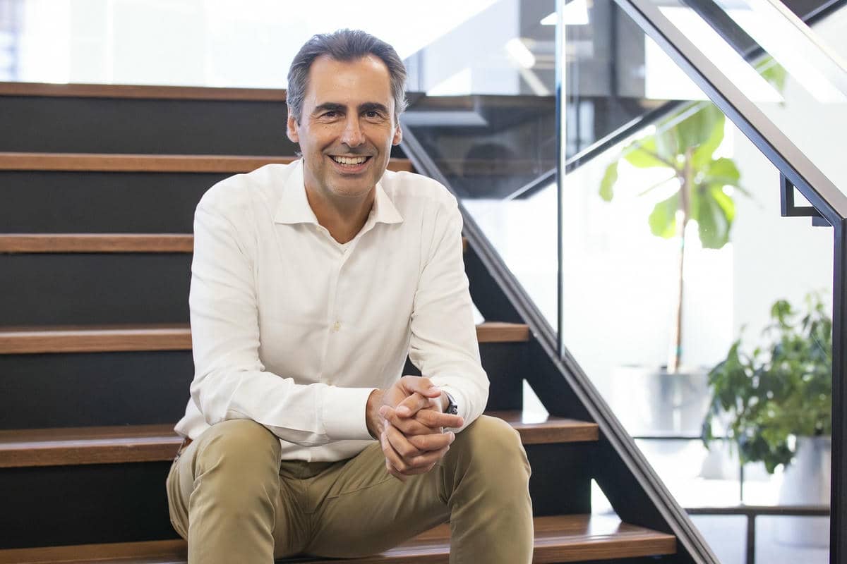 Ilya-Bonic-5.jpg   Ilya-Bonic-5.jpg