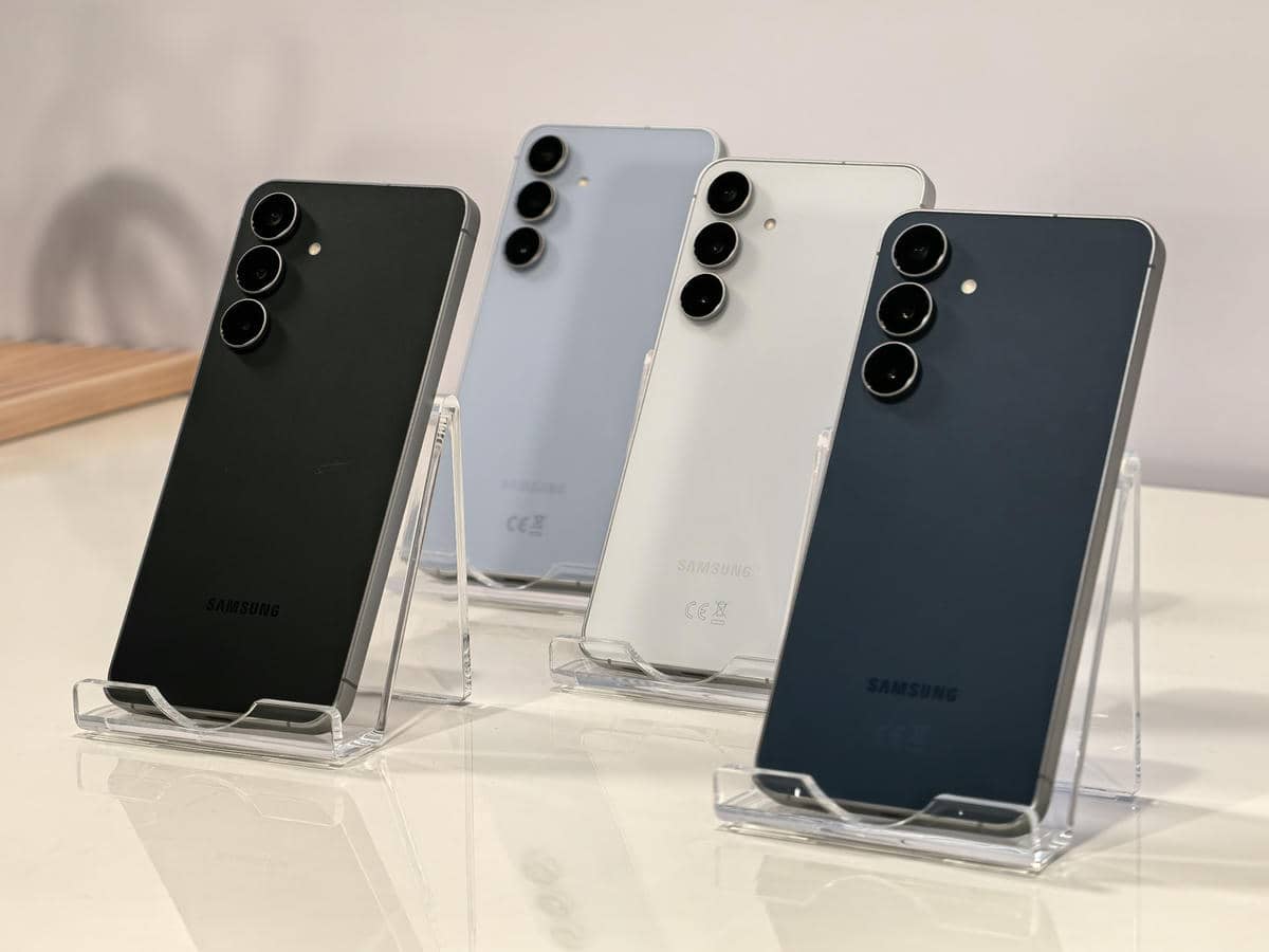  Samsung Galaxy S25 FE slika 4.jpg - Ilija Baošić 