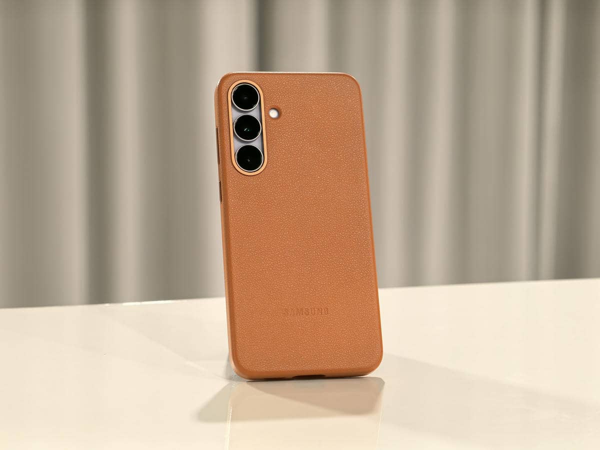  Samsung Galaxy S25 FE slika 8.jpg - Ilija Baošić 