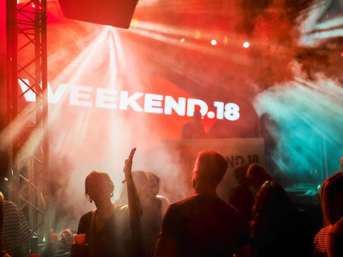  Weekend18 