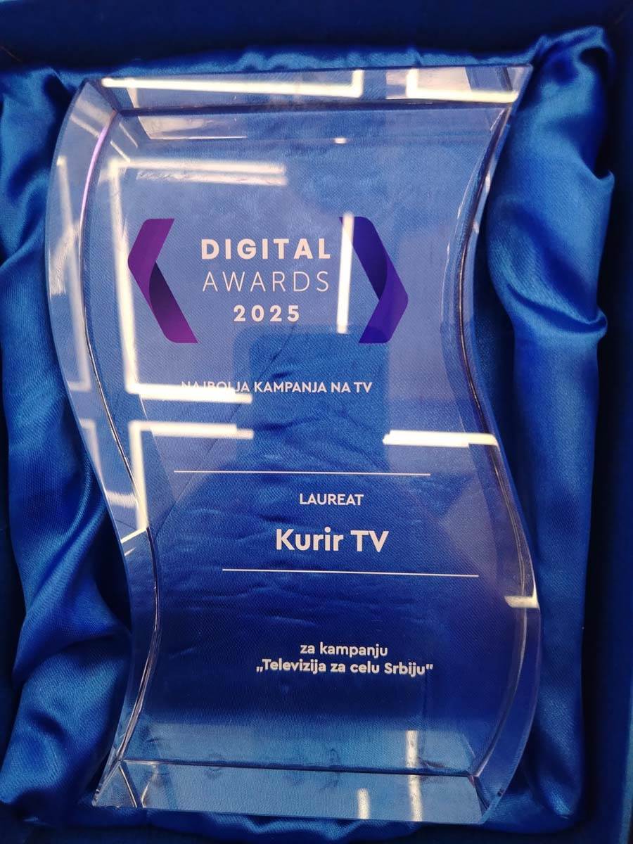  Digital Awards nagrada 3.jpg - Damir Dervišagić 