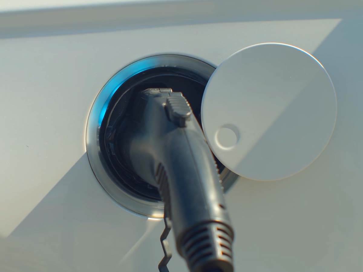  Punjač električnog automobila 