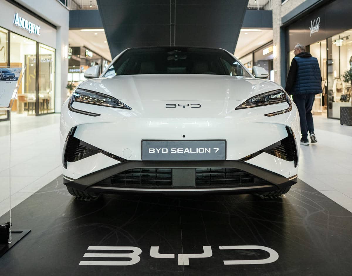  BYD Sealion 7 