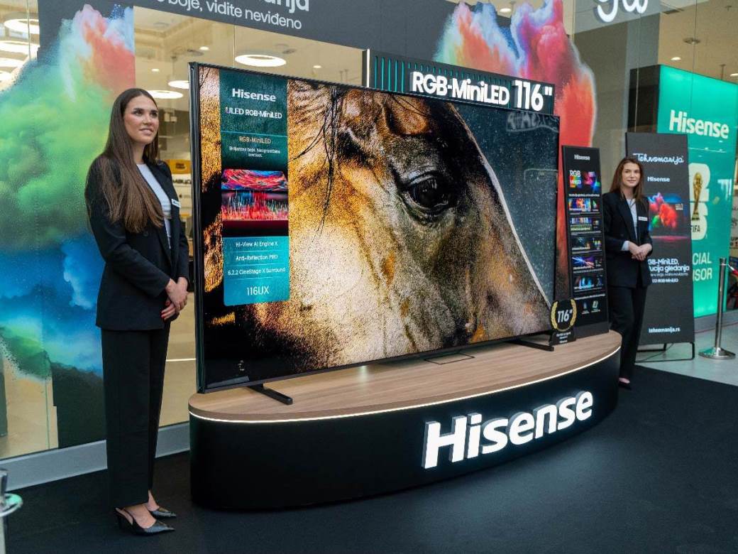 Hisense 116UXQ premijera Hisense 116UXQ premijera