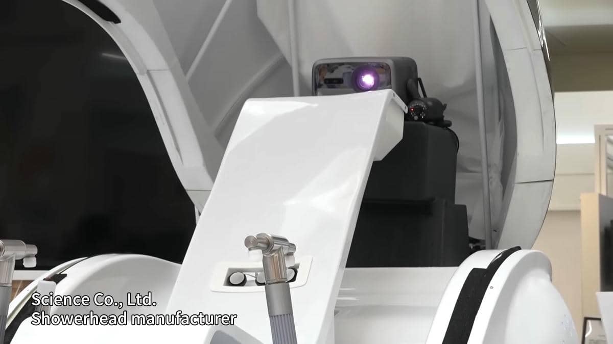 Being washed in the human washing machine at the Osaka Expo_Channel JAPAN #11_2025 0-18 screenshot.jpg   Being washed in the human washing machine at the Osaka Expo_Channel JAPAN #11_2025 0-18 screenshot.jpg