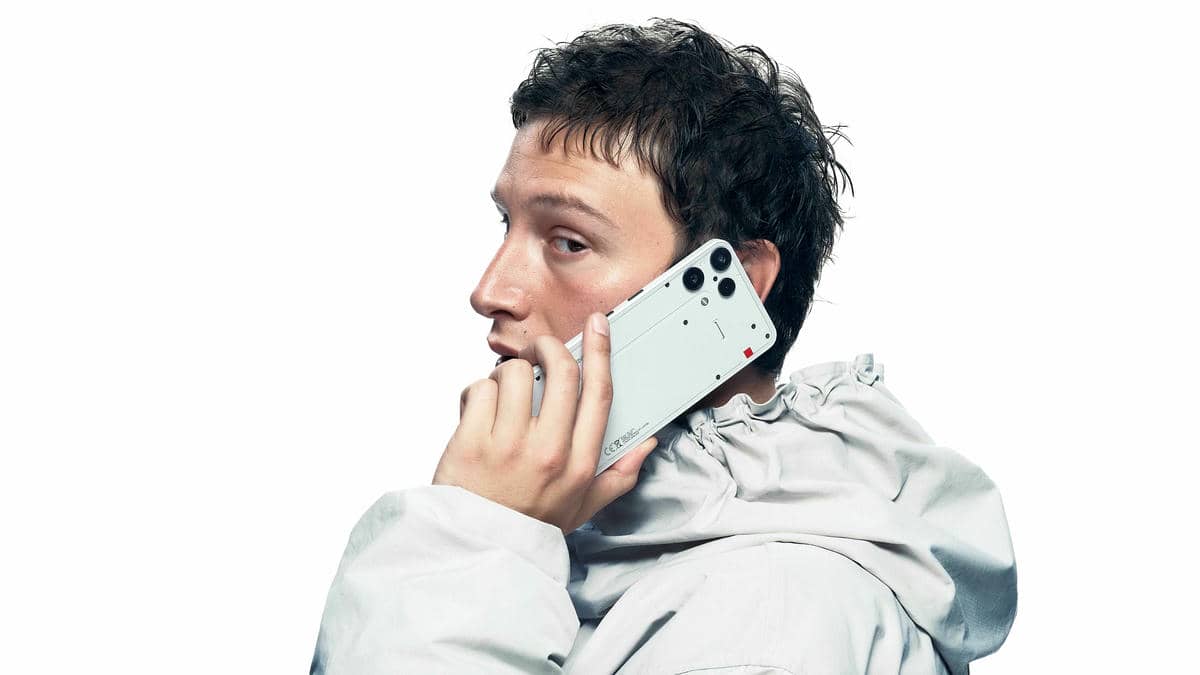  Nothing Phone 3a Lite dizajn 