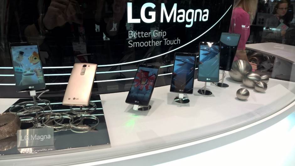  LG Magna. 