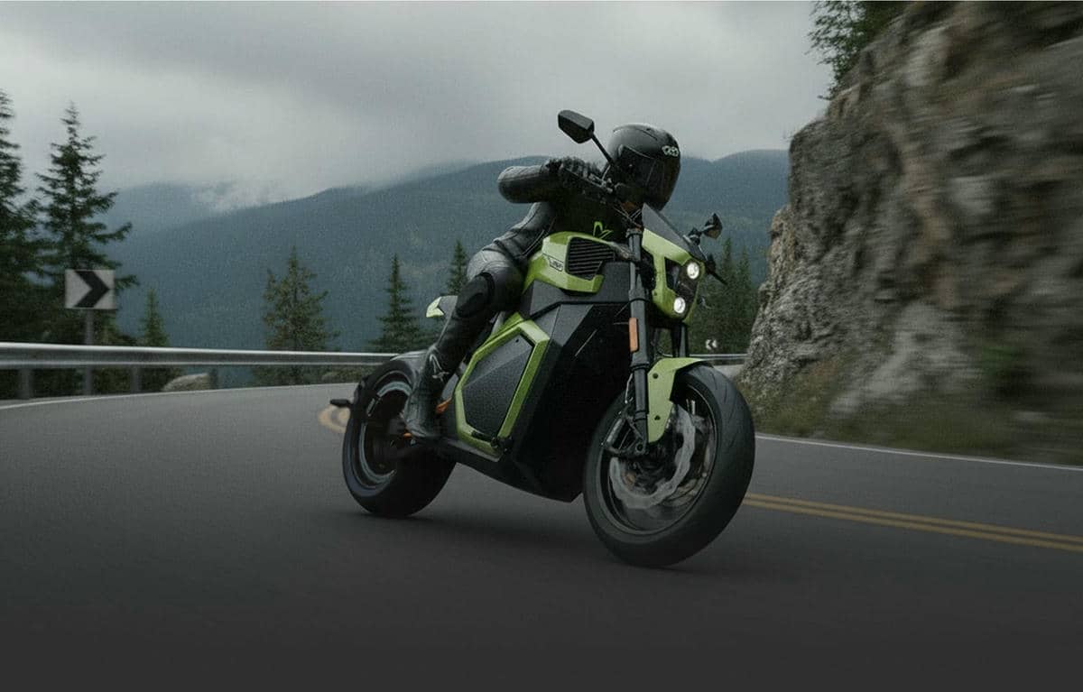  power-youll-hear-in-silence-scaled.jpg - Verge Motorcycles 