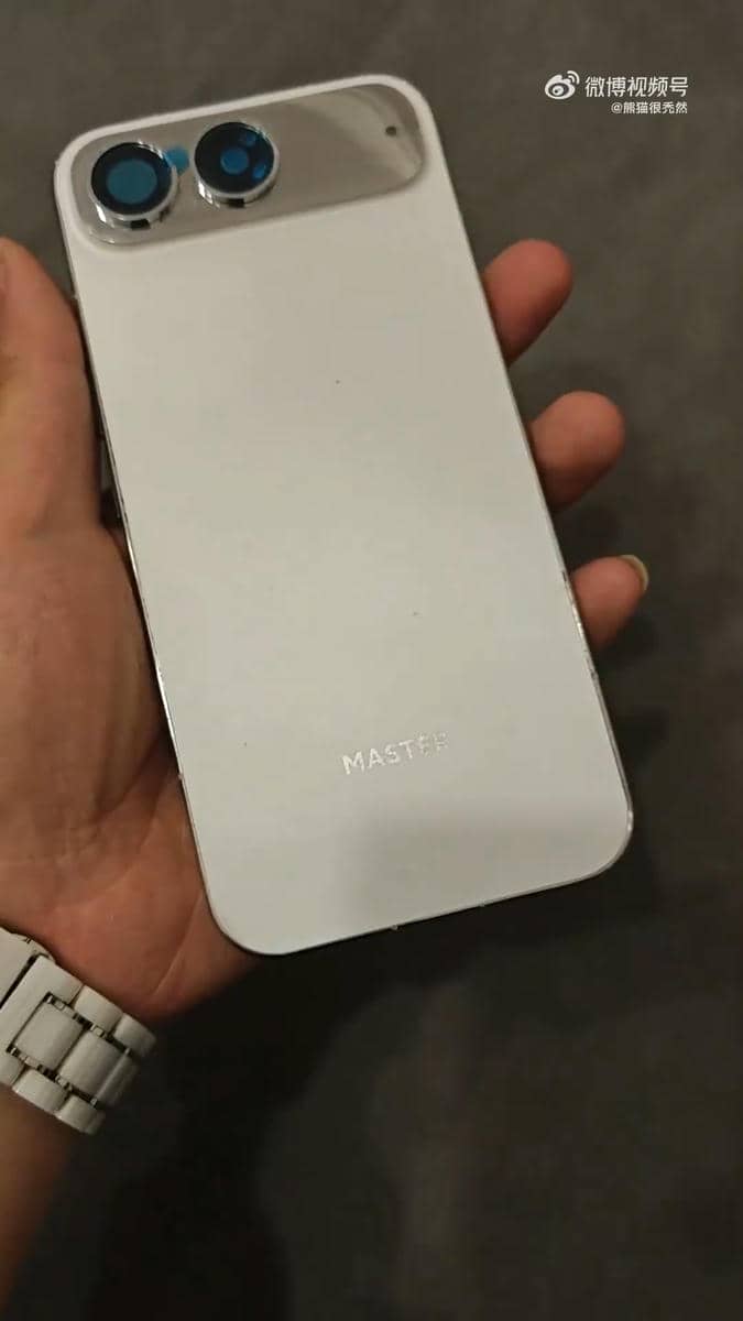  Xiaomi 17 Air prototip 4.jpg - Weibo / Bald Panda 