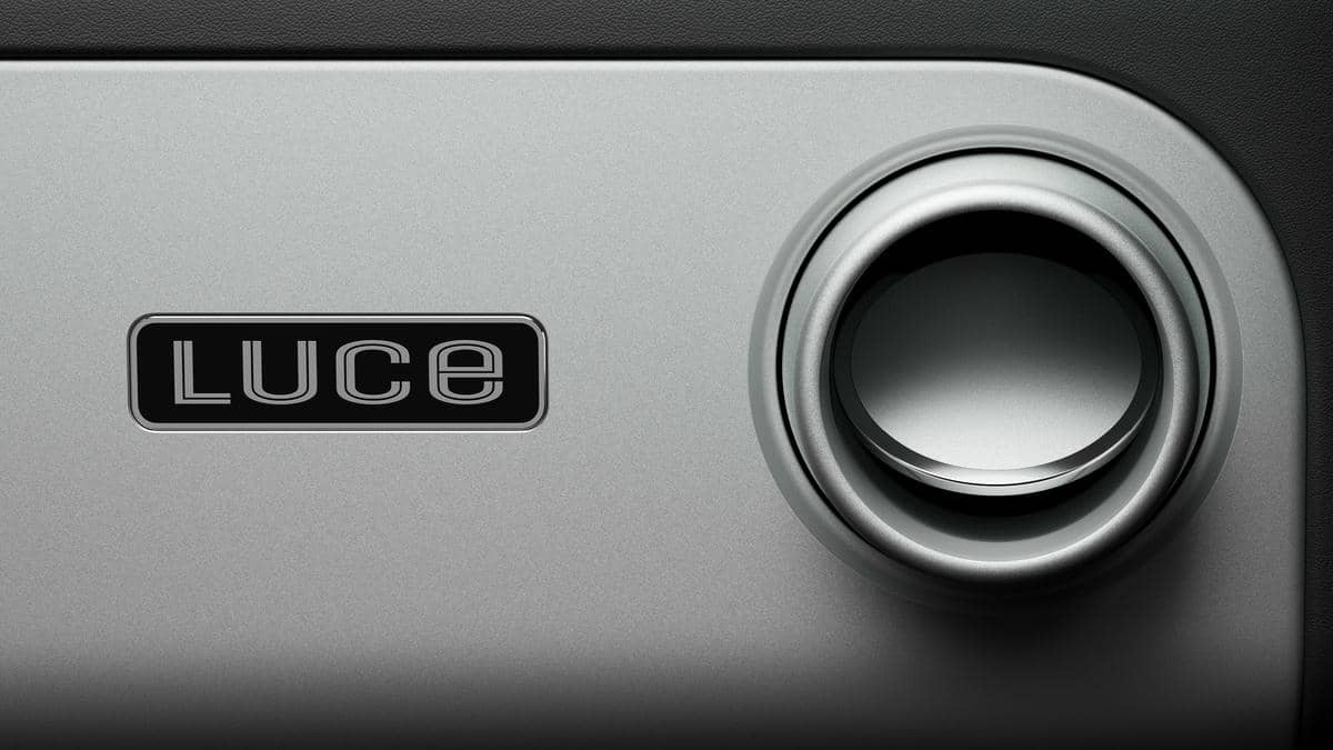  Ferrari Luce enterijer slika 1.jpg - Ferrari 